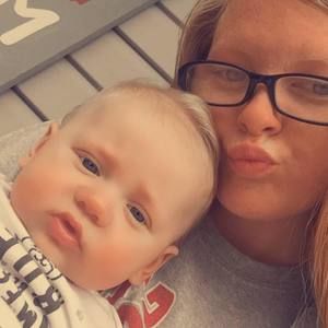 Meet your Posher, Mackenzie